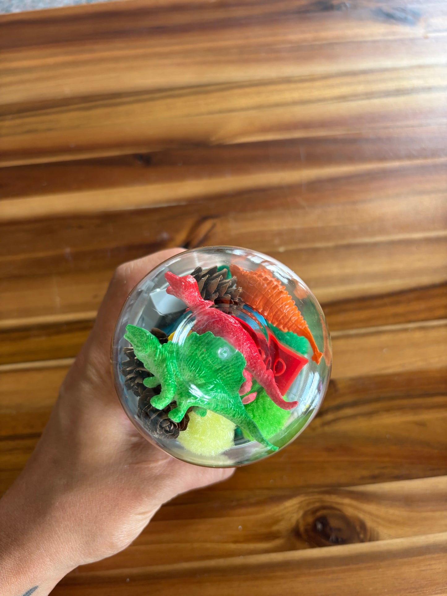 Dino Dough Capsule