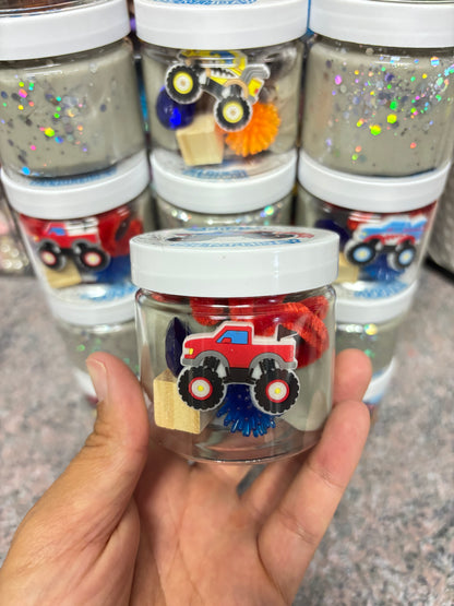 10 party favor play dough jars